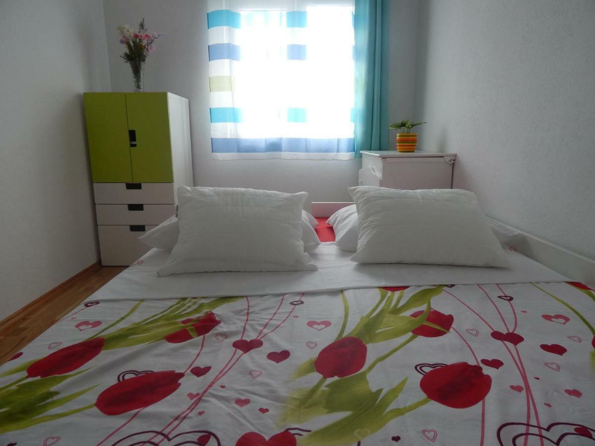 Apartman Karlo Makarska Eksteriør bilde
